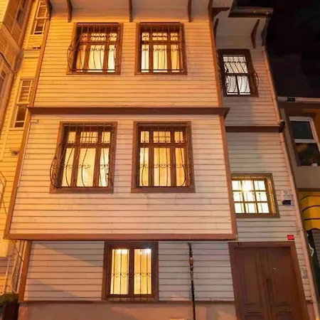 شقة Garden & Wooden Ottoman House @grandbazaar